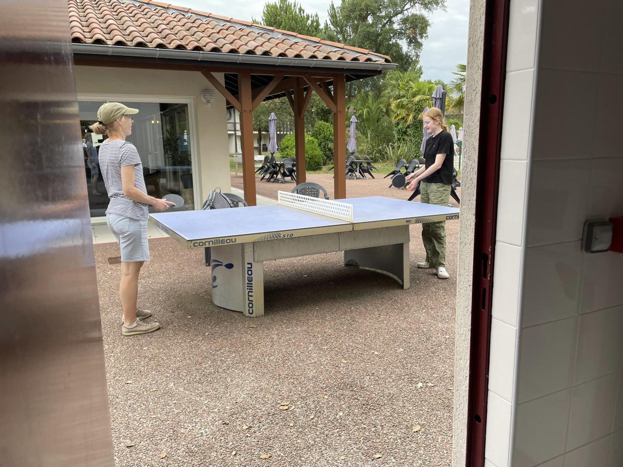 Chalet Paisible A La Plage, Piscine Et Tennis องดร์ ภายนอก รูปภาพ